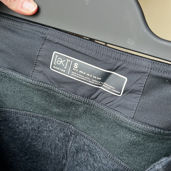 Women's Burton [ak] Baker Hi-Loft pants, mid layer, snowboarding leggings - Picture 2 of 11